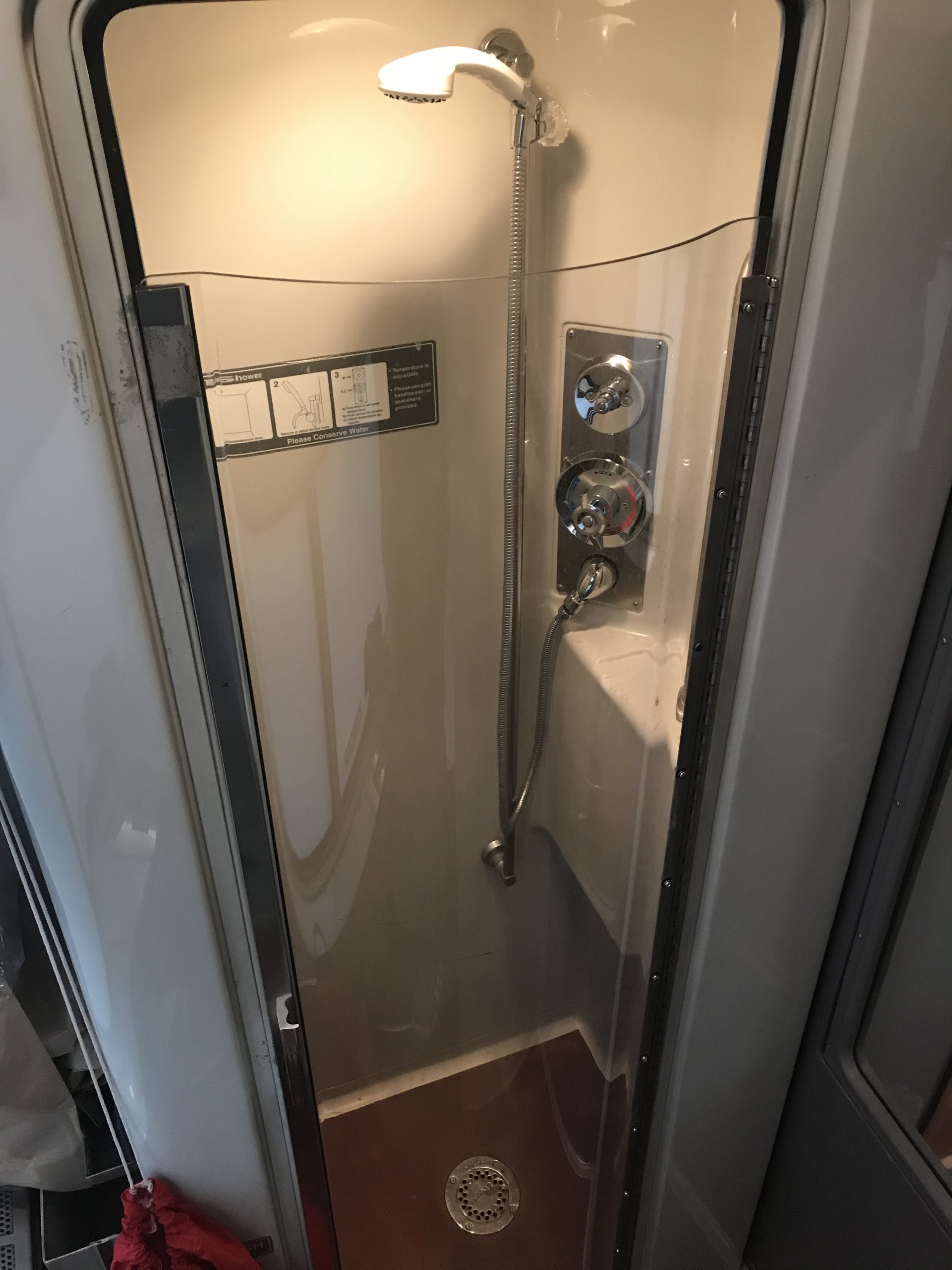 Amtrak Rooms: The Top 21 Things You Should Know - TWK