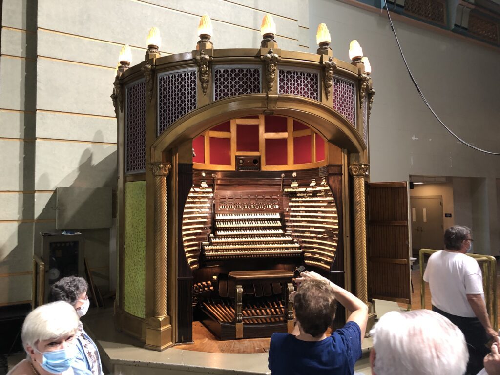 Atlantic City organ console 